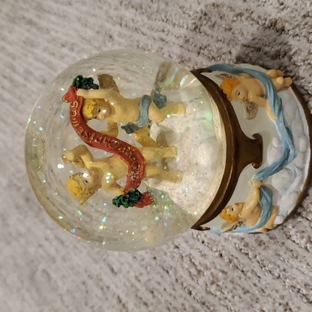 Angel Music box‎ - Picture 5 of 5